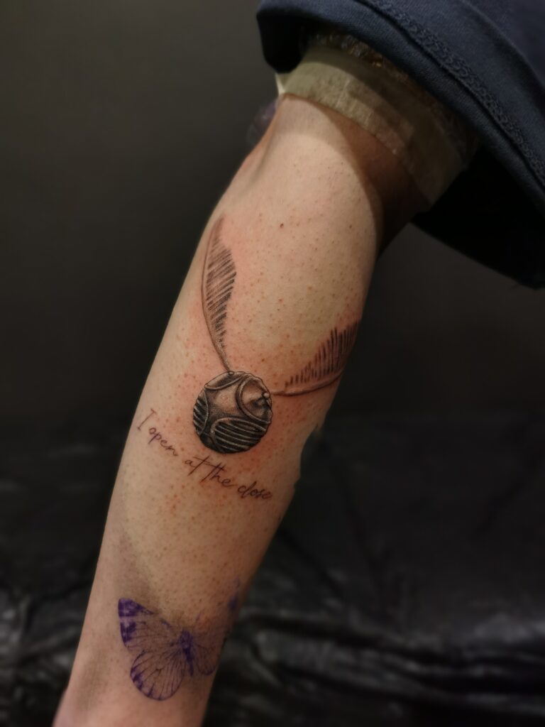 Hrry potter tattoo schnatz